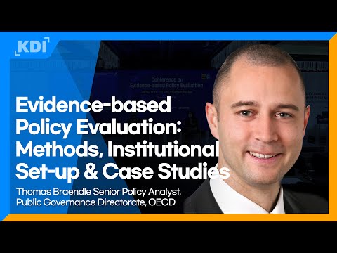 Methods of Policy Evaluation: A Comprehensive Overview